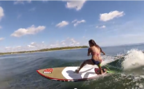 Vidéo : Manette Alcala en stand up surfing